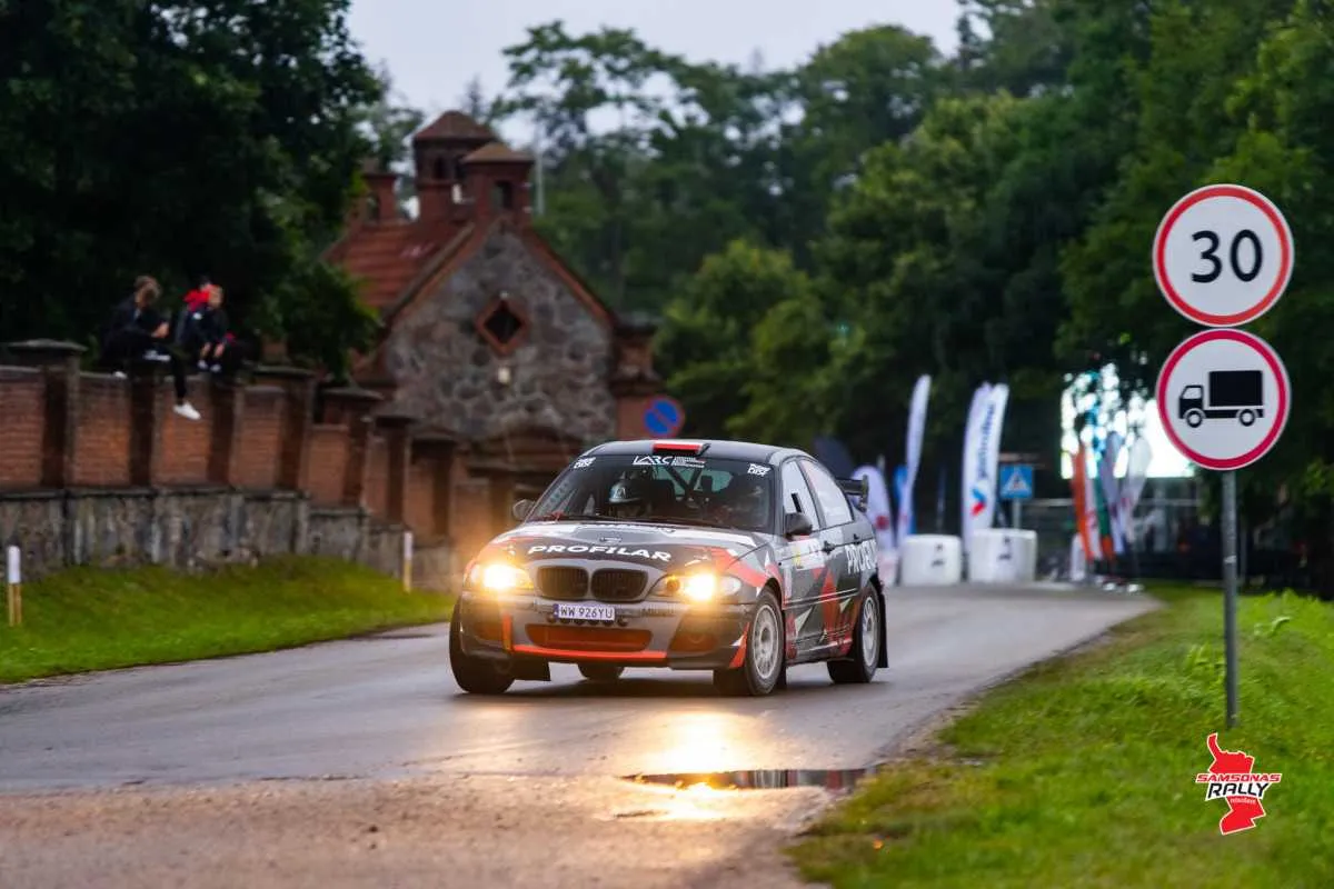 „Samsonas Rally Rokiškis“ lyderis po pirmos dienos – Martynas Samsonas