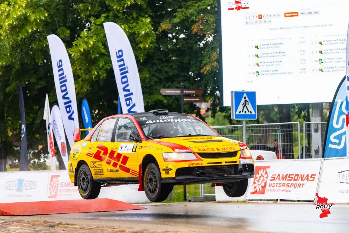 „Samsonas Rally Rokiškis“ lyderis po pirmos dienos – Martynas Samsonas