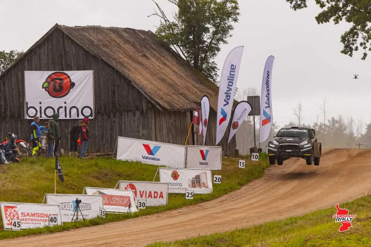 „Samsonas Rally Rokiškis“ nugalėtojai paaiškėjo tik paskutiniame greičio ruože