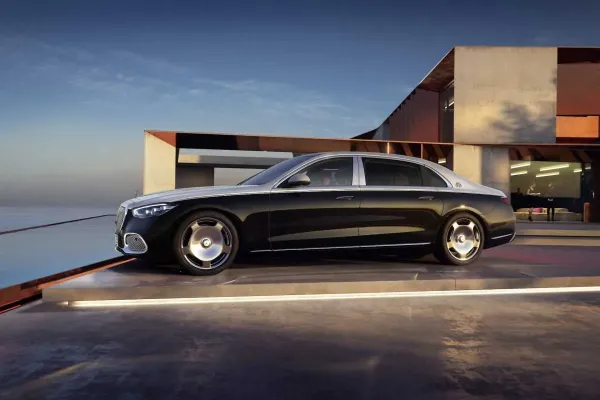 „Mercedes-Maybach“ istorijoje – įspūdinga prabangos ir kūrybinės galios sukaktis