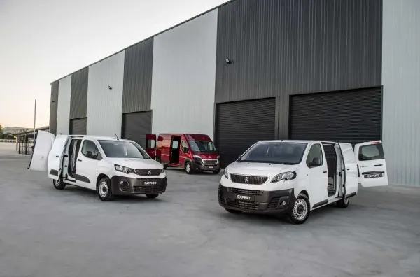 Automobilio garantijos subtilybės – po didinamuoju stiklu