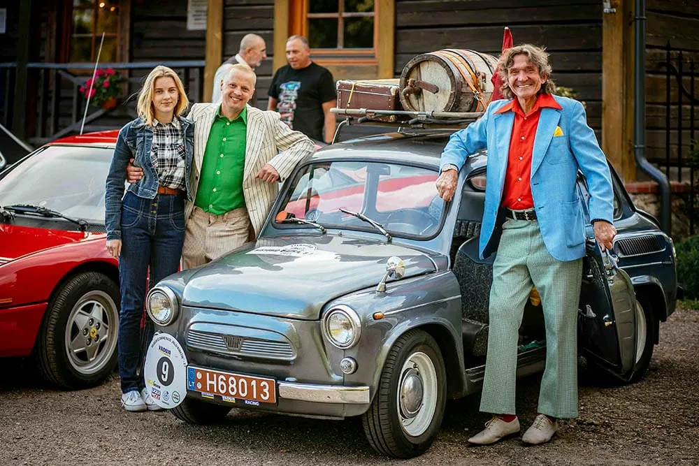 Prezidento Antano Smetonos keliais riedės istoriniai automobiliai