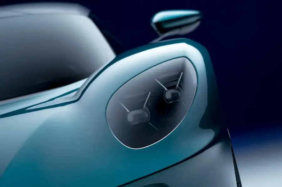 Parodė ir „Aston Martin Valhalla” interjerą