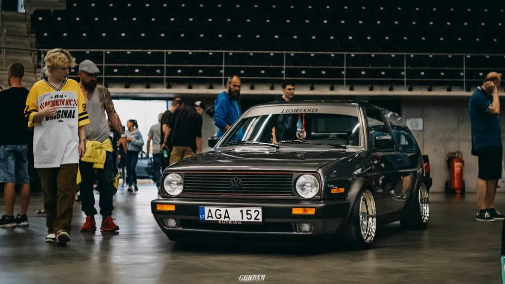 Šiauliai tapo automobilių kultūros sostine: išrinkta 16 įspūdingiausių modelių