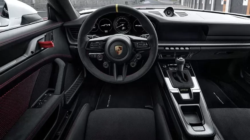 Naujasis „Porsche 911 GT3 RS” kupė: 525 AG variklis ir pirmasis šimtas per 3,2 sekundės