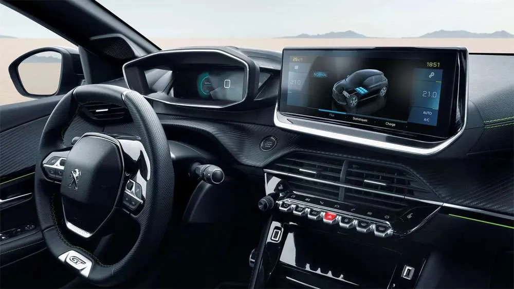 Dar vienas „Peugeot e-208” patobulinimas: galingesnis variklis ir didesnis akumuliatorius