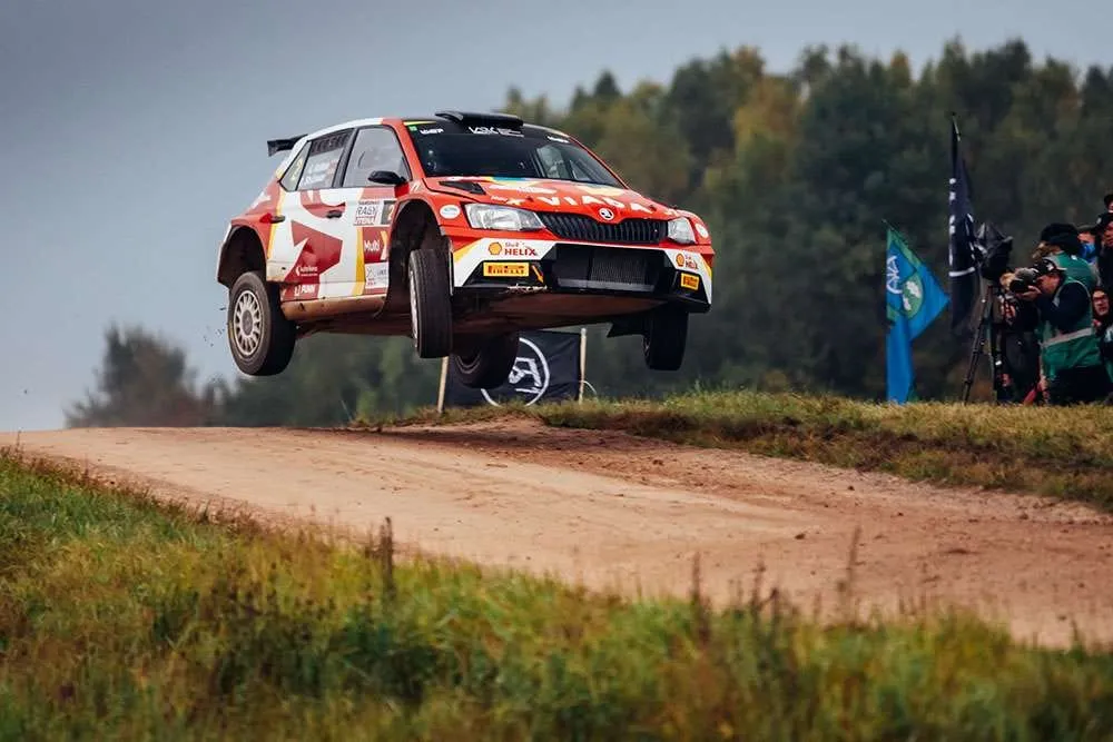 „Samsonas Rally Utena“ nugalėtojai – svečių iš Suomijos duetas