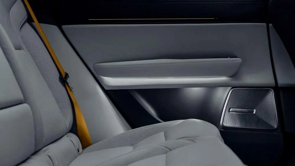 „Polestar 3” krosoveris: į superautomobilį panaši aerodinamika ir daugiau kaip 600 km vienu įkrovimu