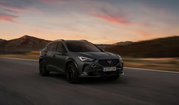CUPRA iškopė tarp populiariausių automobilių prekių ženklų Vokietijoje