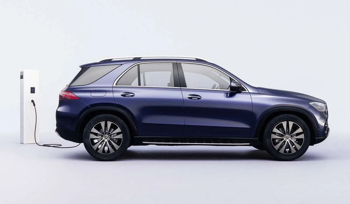 Atnaujinta visa „Mercedes-Benz GLE” šeima