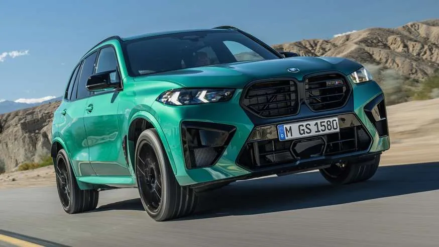 Atnaujinti BMW X5 M ir X6 M: „lengvasis hibridas”, atnaujinta išvaizda ir didesnis ekranas