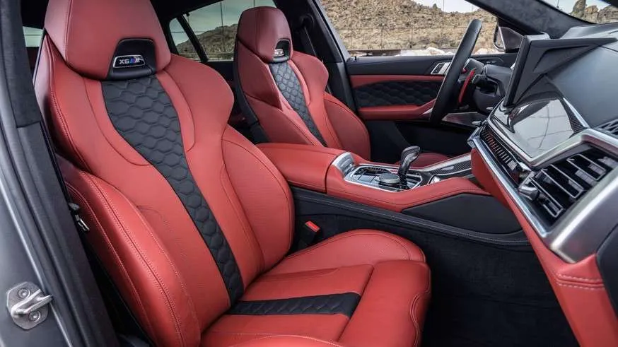 Atnaujinti BMW X5 M ir X6 M: „lengvasis hibridas”, atnaujinta išvaizda ir didesnis ekranas