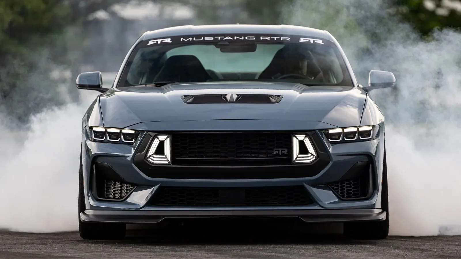 „Ford Mustang RTR Spec 2”: įspūdingas dekoras ir patobulinta pakaba