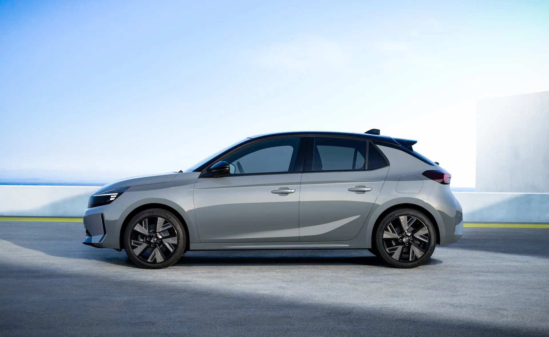 Mažų automobilių bestseleris: „Opel“ pristatė naują „Corsa“