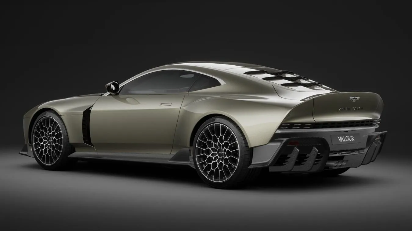 Riboto tiražo „Aston Martin Valour” su V12 varikliu ir automatine pavarų dėže