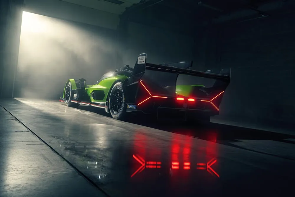 „Lamborghini” pristatė SC63: hibridinį lenktynių prototipą