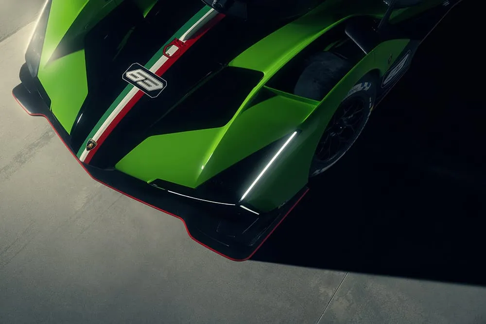 „Lamborghini” pristatė SC63: hibridinį lenktynių prototipą