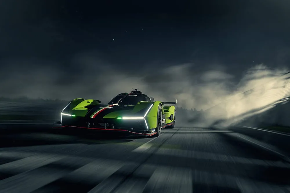 „Lamborghini” pristatė SC63: hibridinį lenktynių prototipą