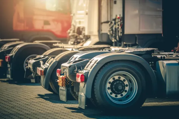 Transporto specialistai gliaudė keblų klausimą – kaip įmonėms prisivilioti daugiau vairuotojų