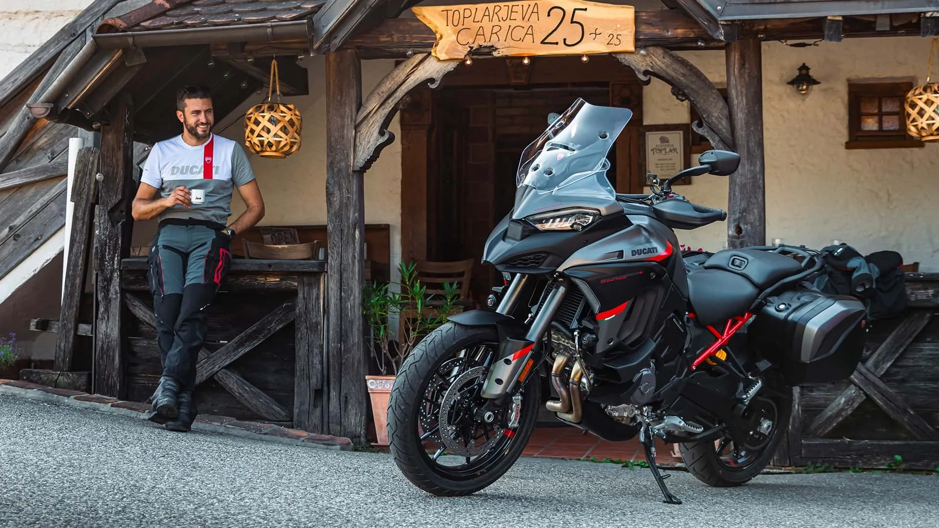 Ducati Multistrada V4 S Grand Tour