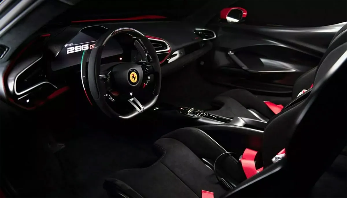 Nauja „Ferrari 296 GTB” versija skirta Vengrijai