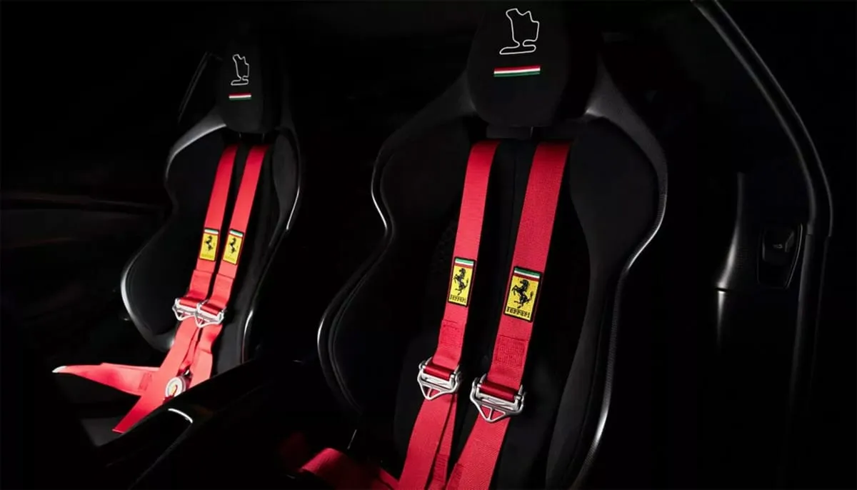 Nauja „Ferrari 296 GTB” versija skirta Vengrijai