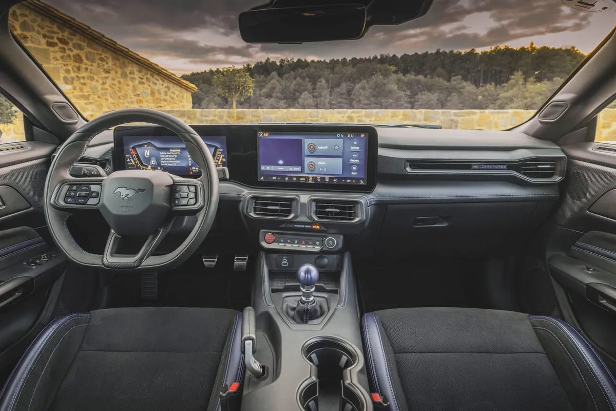 Atgimusi JAV automobilių ikona jau parduodama ir Lietuvoje