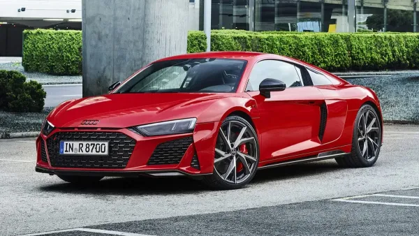 Epochos pabaiga: nuo surinkimo linijos nuriedėjo paskutinis "Audi R8