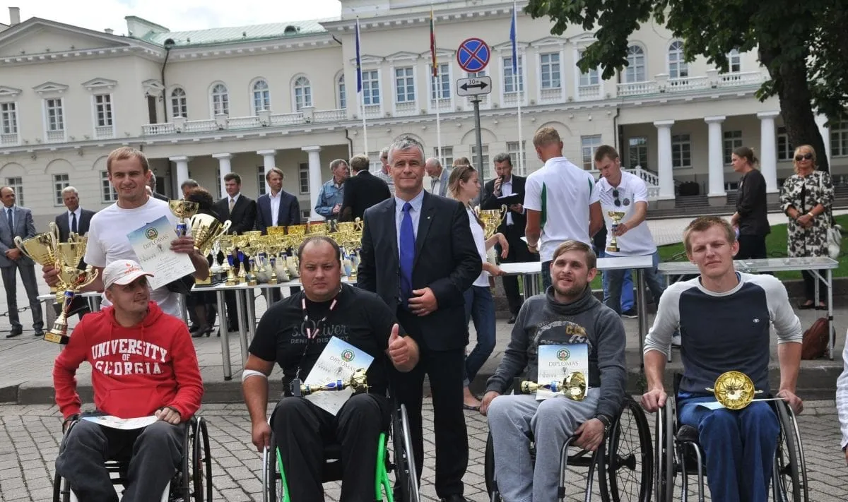 Prasidėjo registraciją į prestižinį rali „Aplink Lietuvą 2024“