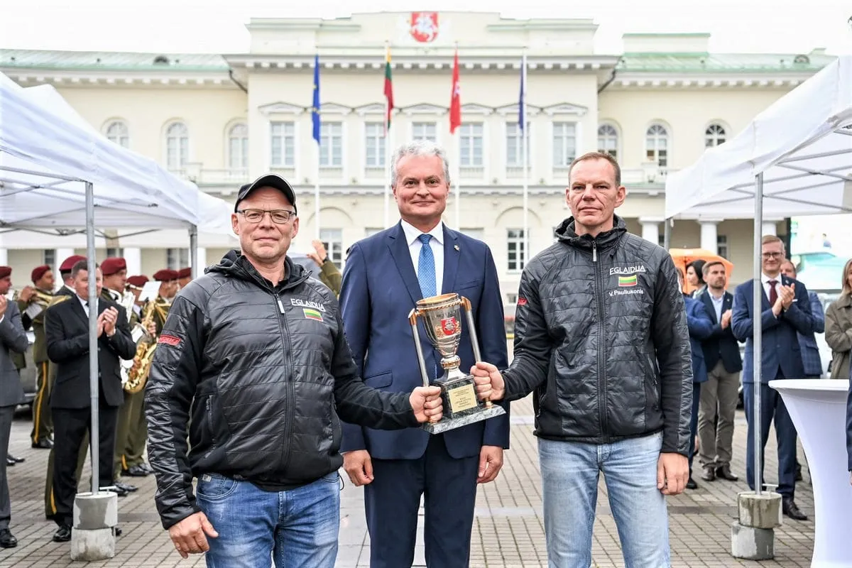 Prasidėjo registraciją į prestižinį rali „Aplink Lietuvą 2024“