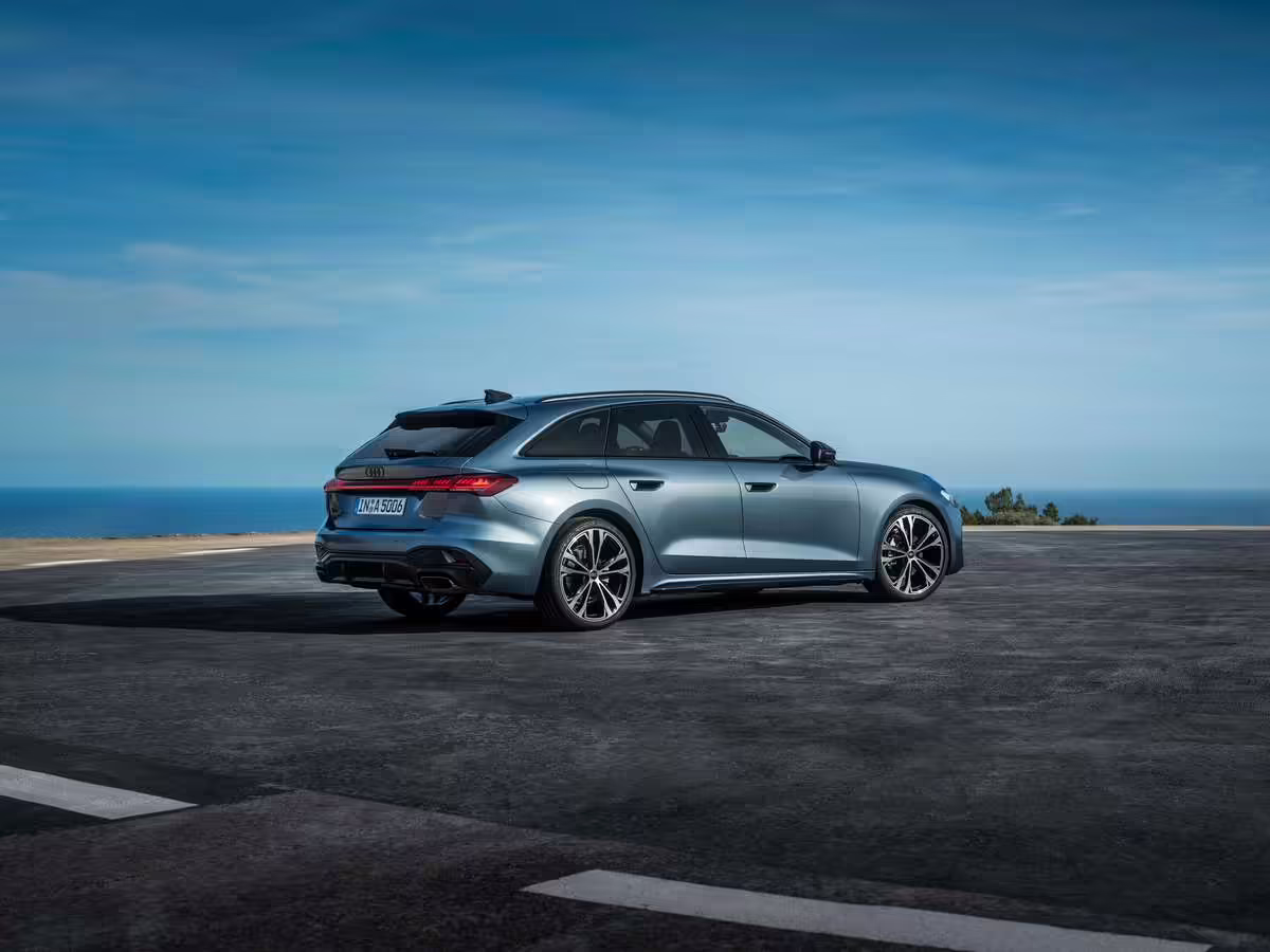 Modernus sportiškumas ir aukščiausios klasės proporcijos: naujieji „Audi“ „A5 Sedan”, „S5 Sedan”, „A5 Avant” ir „S5 Avant”