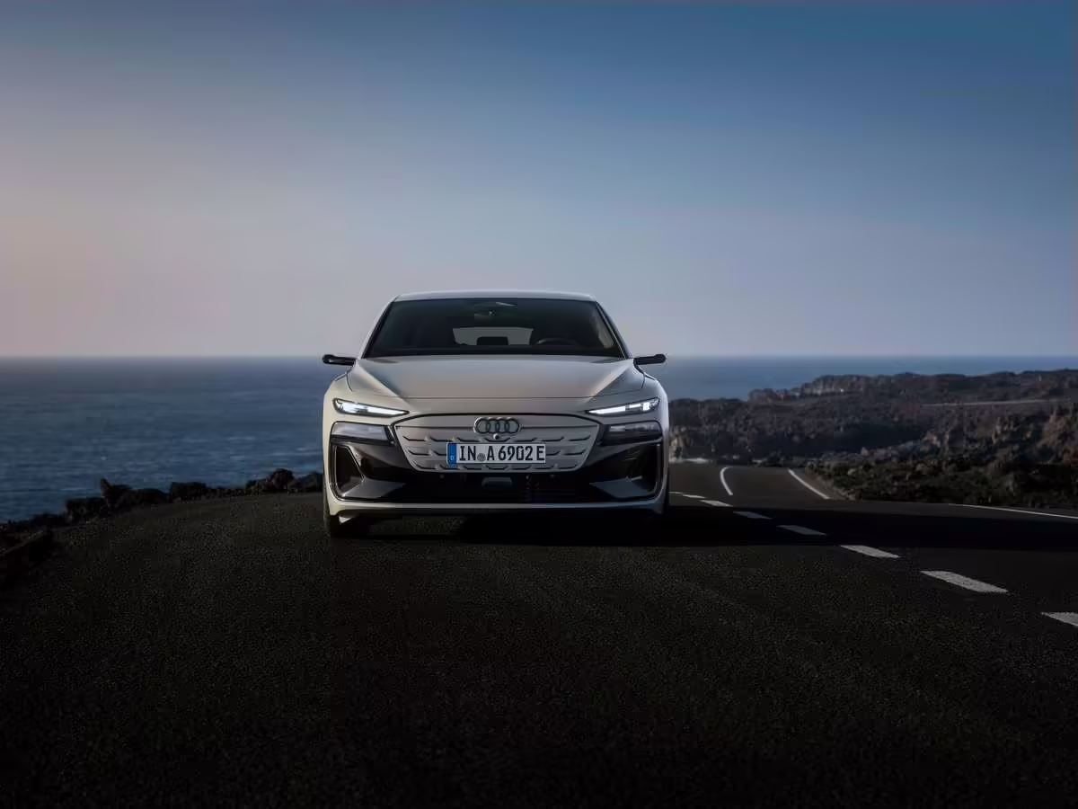 Vidutinio dydžio segmento naujovės: „Audi A6 e-tron“ nustato dizaino ir nuvažiuojamo atstumo standartus