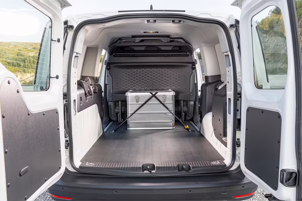 „Volkswagen“ plečia „Caddy“ modelių asortimentą ir pradeda išankstinę prekybą Lietuvoje