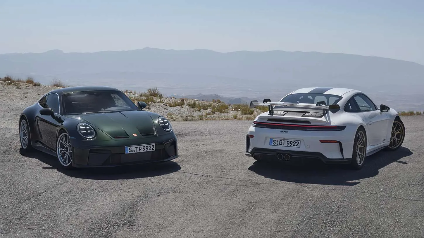 Atnaujintame „Porsche 911 GT3“ išsaugotas 4,0 l variklis, mechanika ir dinamika