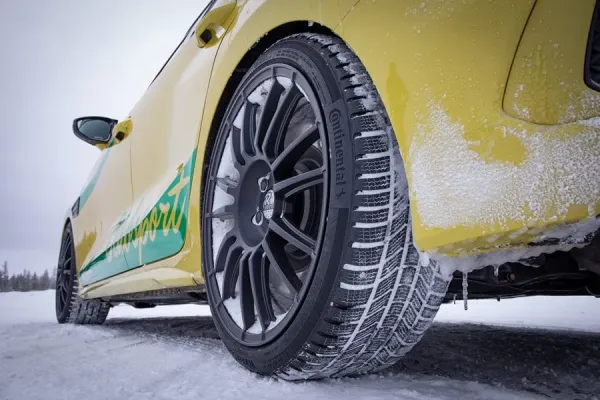 Aukščiausi „Continental“ žieminių ir visasezonių padangų įvertinimai net penkiolikoje testų