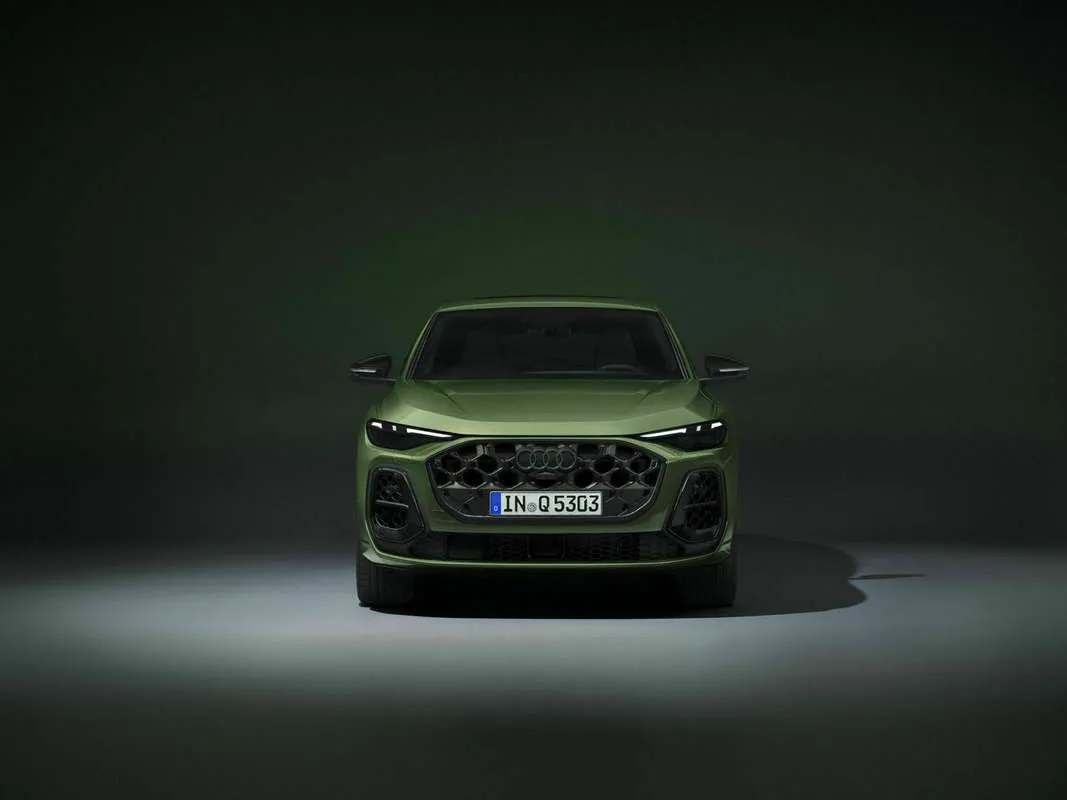 Dinamiškas ir universalus: antros kartos „Audi Q5 Sportback“