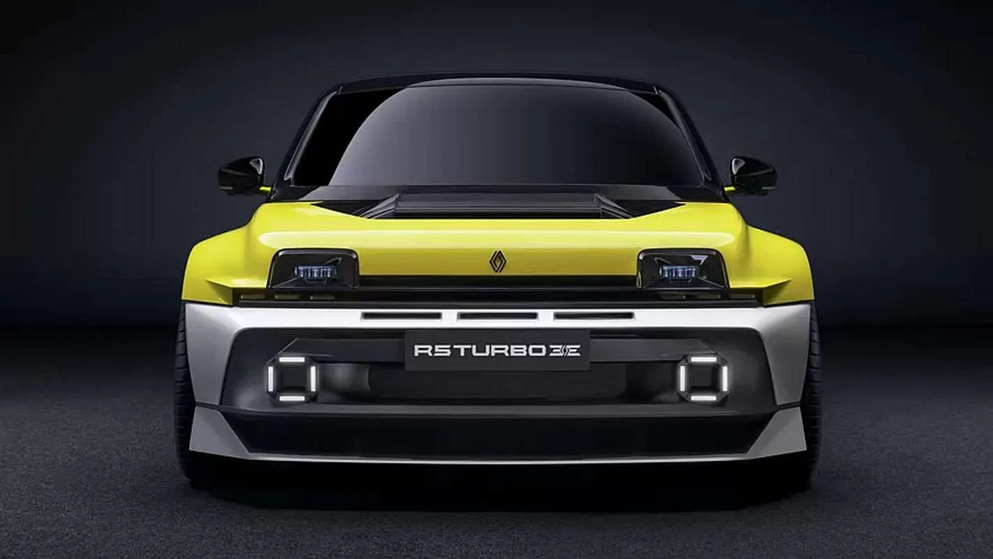 Unikaliam automobiliui – unikali premjera: atgimstanti legenda „Renault 5 Turbo 3E“ pademonstruota dokumentiniame seriale