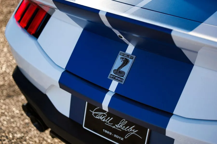 Naujasis „Shelby GT350“: sukurtas be „Ford“, bet dabar turi daug daugiau galios
