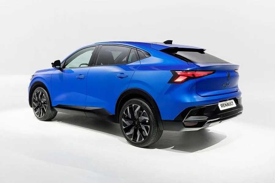 „Renault Rafale E-Tech 4×4 300 HP”- ryškus visomis prasmėmis