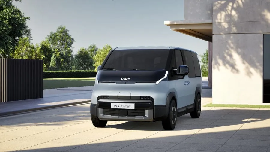 Prieš pasaulinę premjerą „Kia“ atskleidė naujojo PV5 modelio išvaizdą
