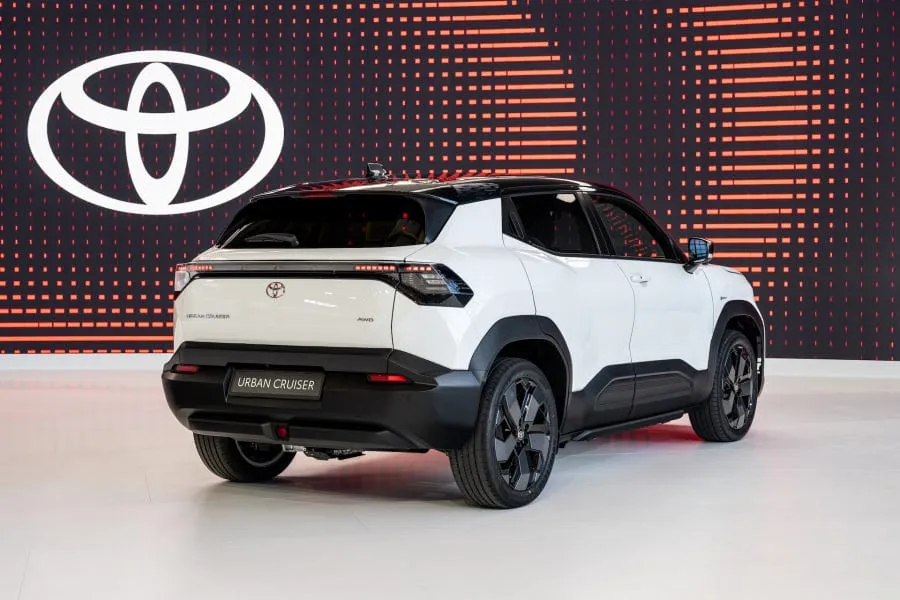 Naujasis „Toyota Urban Cruiser“ įkaitins konkurenciją elektrinių B-SUV modelių rinkoje