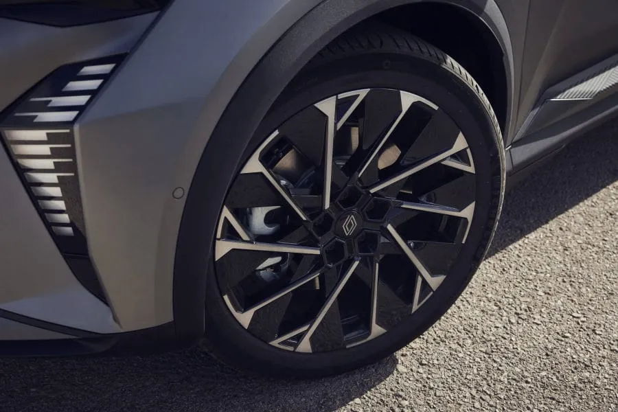 Naujasis Scenic E-Tech Electric: dar daugiau išmanumo ir komforto