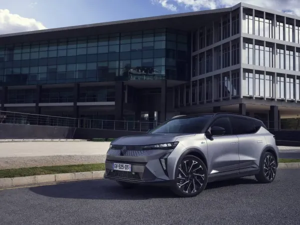 Naujasis Scenic E-Tech Electric: dar daugiau išmanumo ir komforto