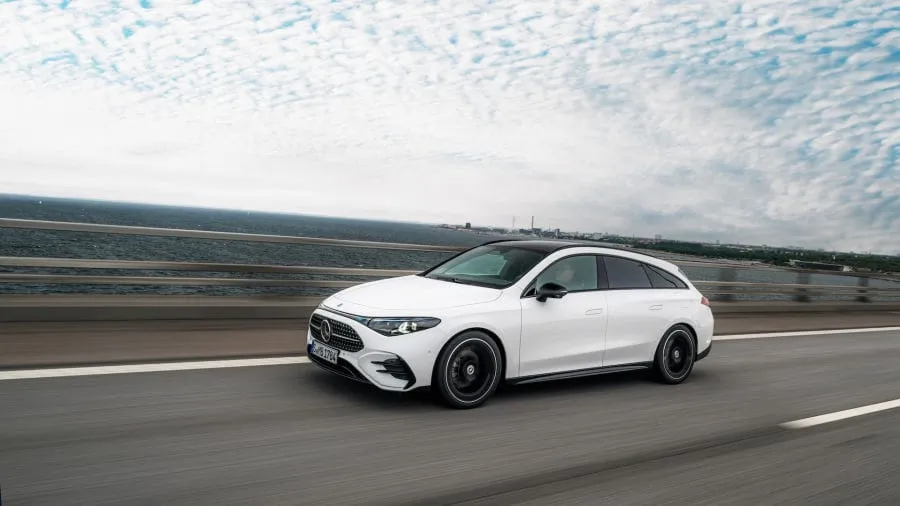 „Mercedes-Benz“ pristato pirmąjį savo visiškai elektrinį „Shooting Brake“ modelį – CLA