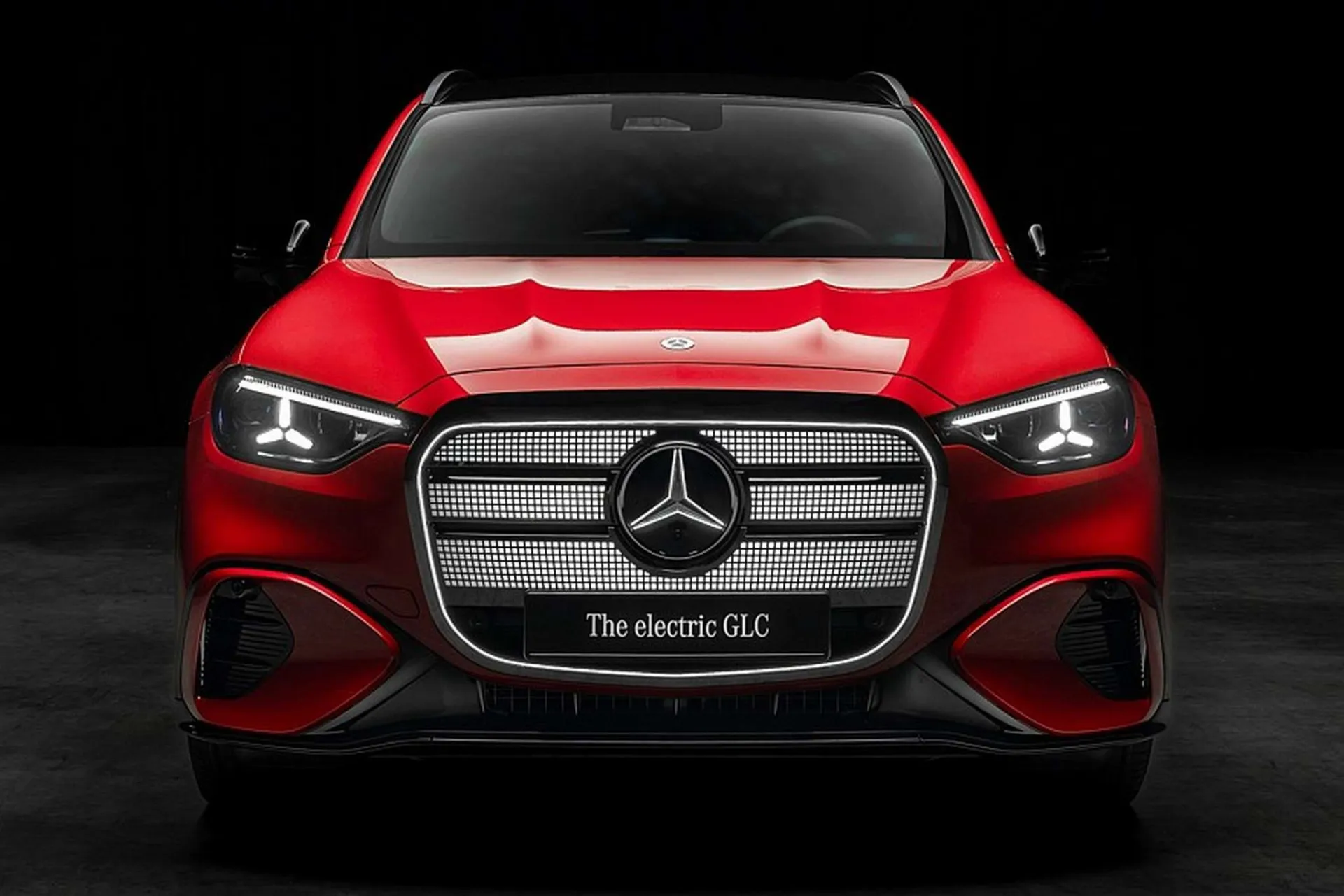 Mercedes-Benz pristatė elektrinį GLC su EQ Technologija