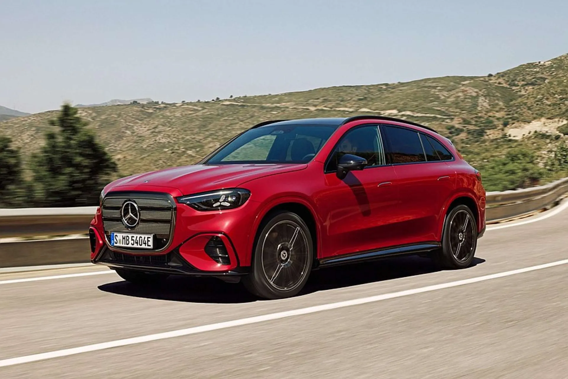 Mercedes-Benz pristatė elektrinį GLC su EQ Technologija