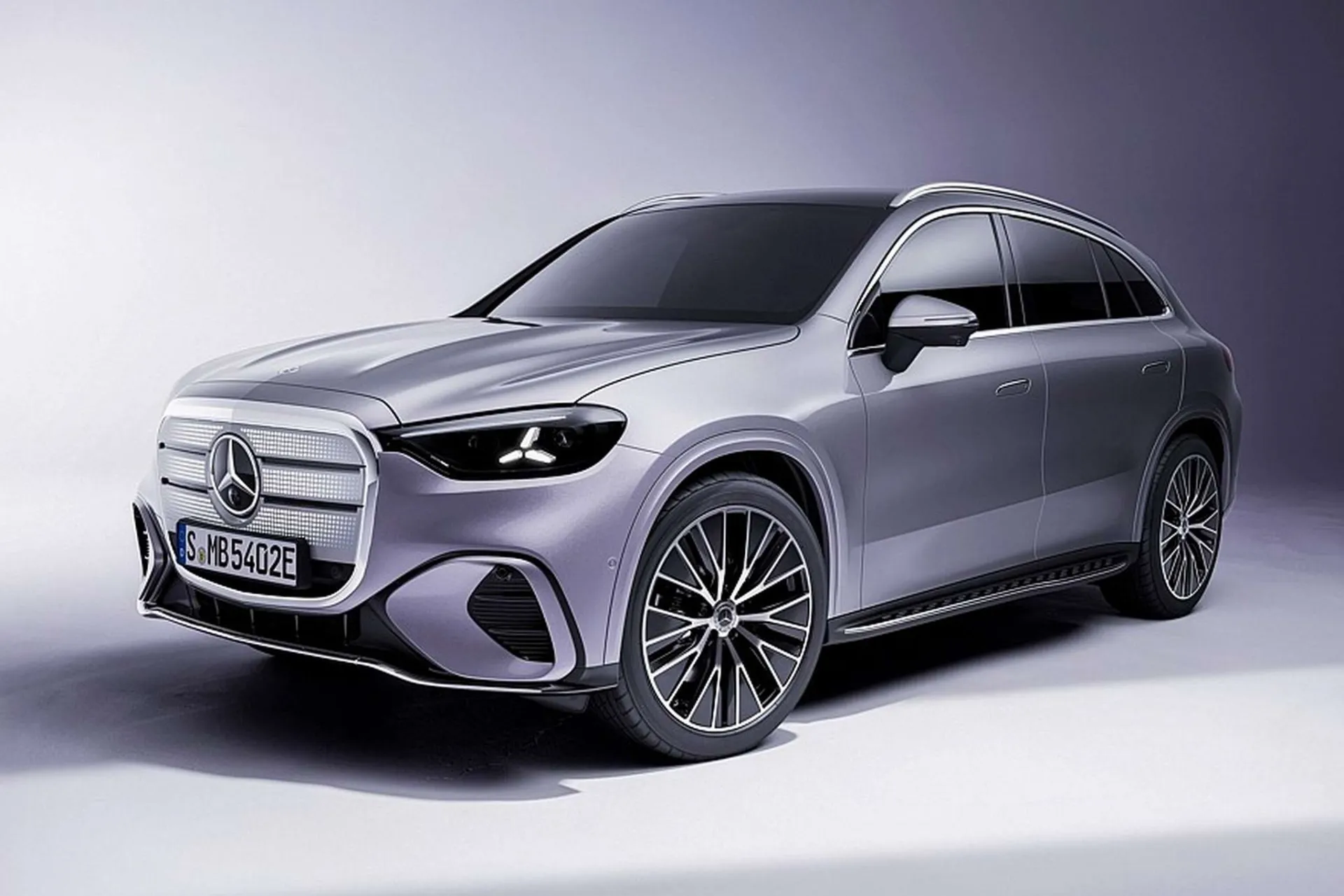 Mercedes-Benz pristatė elektrinį GLC su EQ Technologija