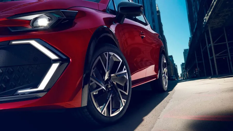 Lietuvoje pradedami priimti naujojo „Renault Clio“ užsakymai