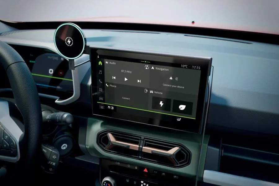 Vienas įperkamiausių elektromobilių „Dacia Spring“ sulaukė patobulinimų ir žemesnių kainų
