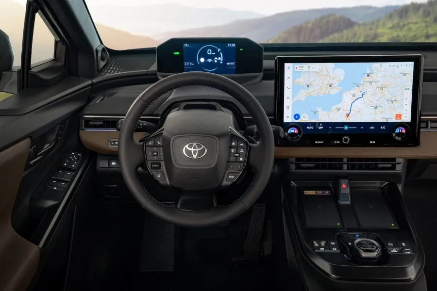 „Toyota“ pristatė naują elektromobilį „bZ4X Touring“: daugiau erdvės ir rekordinė galia